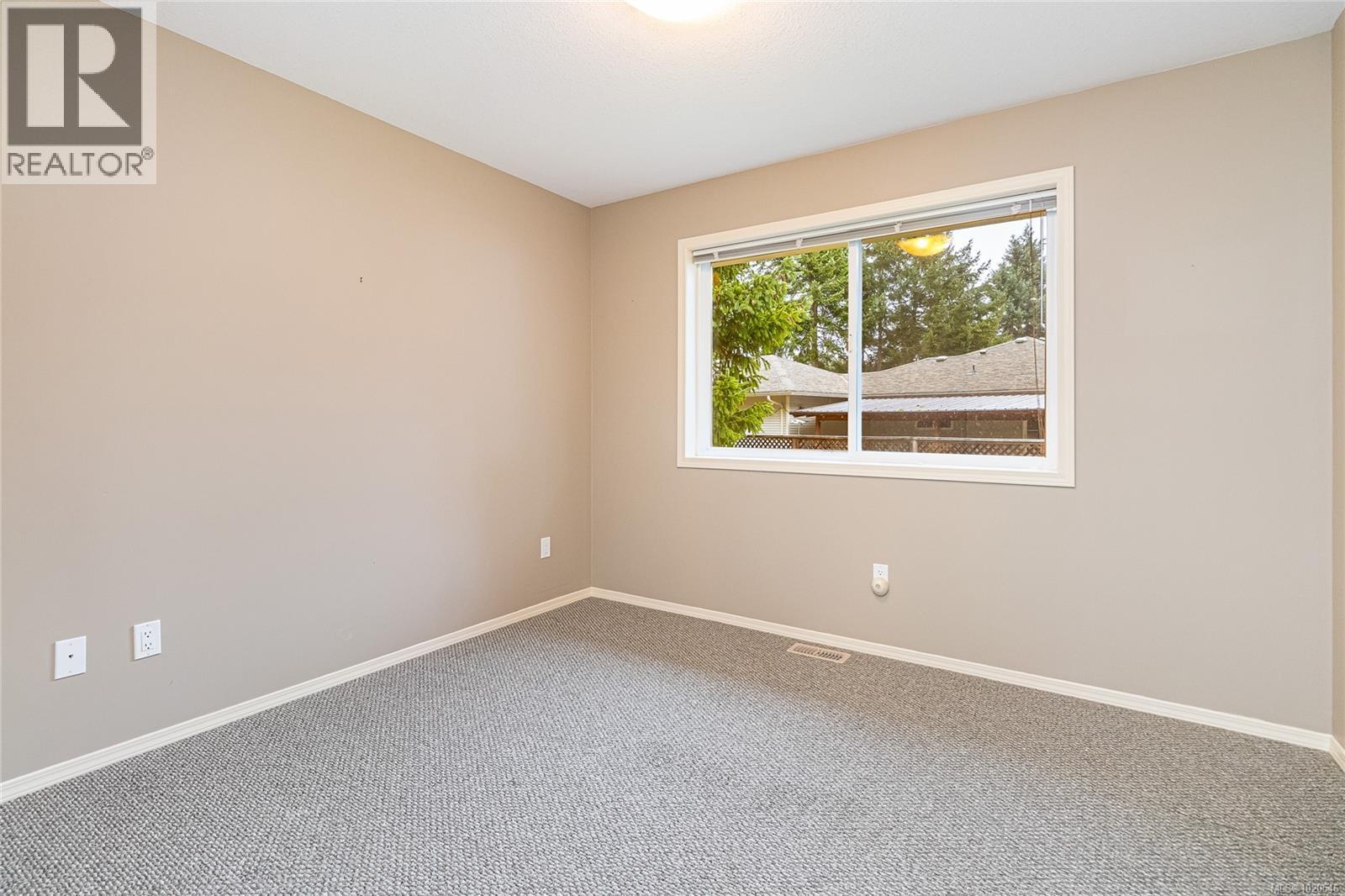 185 Huson Rd, Qualicum Beach