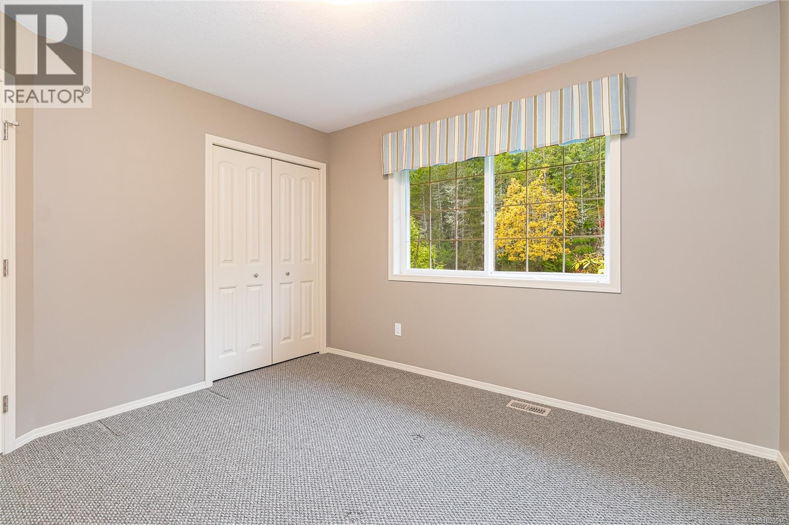 185 Huson Rd, Qualicum Beach