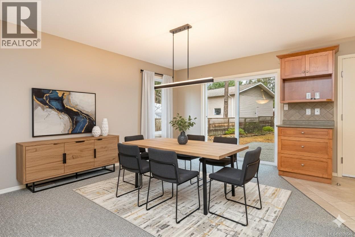 185 Huson Rd, Qualicum Beach