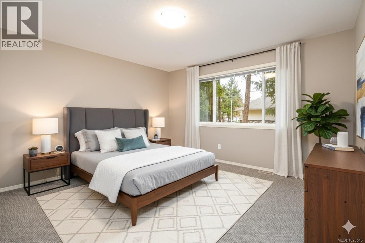 185 Huson Rd, Qualicum Beach