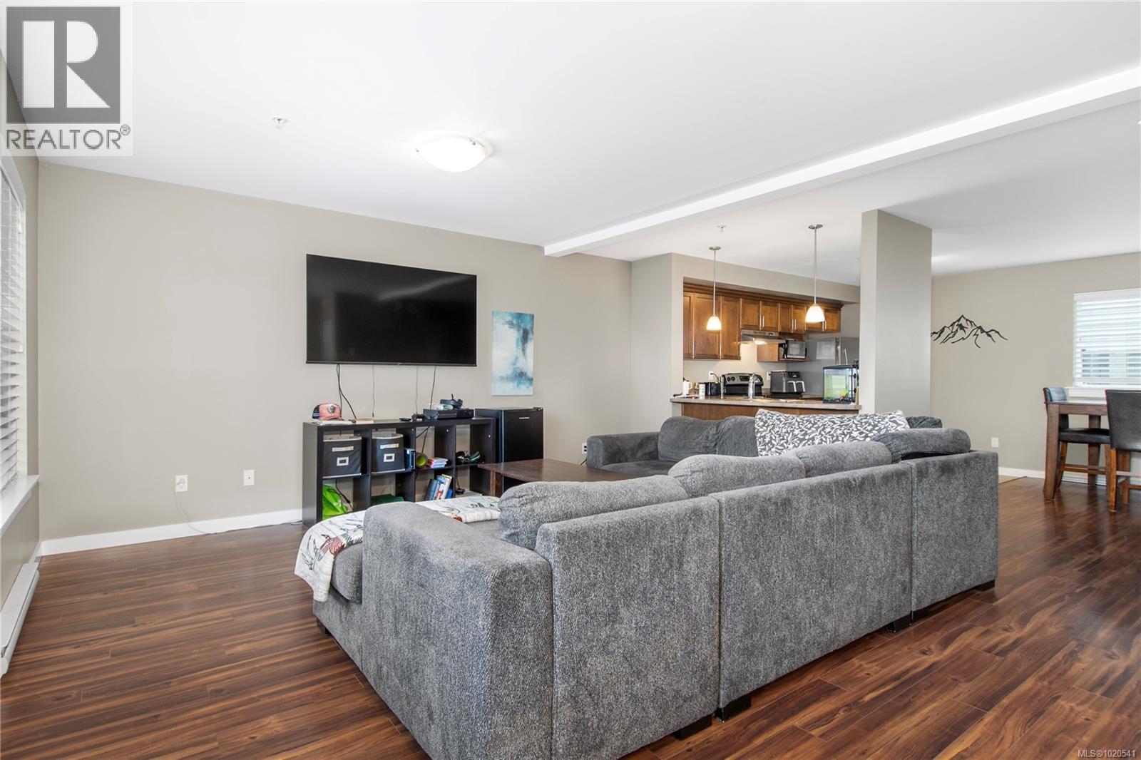 B 390 Carolyn Rd - Photo 3 of 25, Campbell River, British Columbia