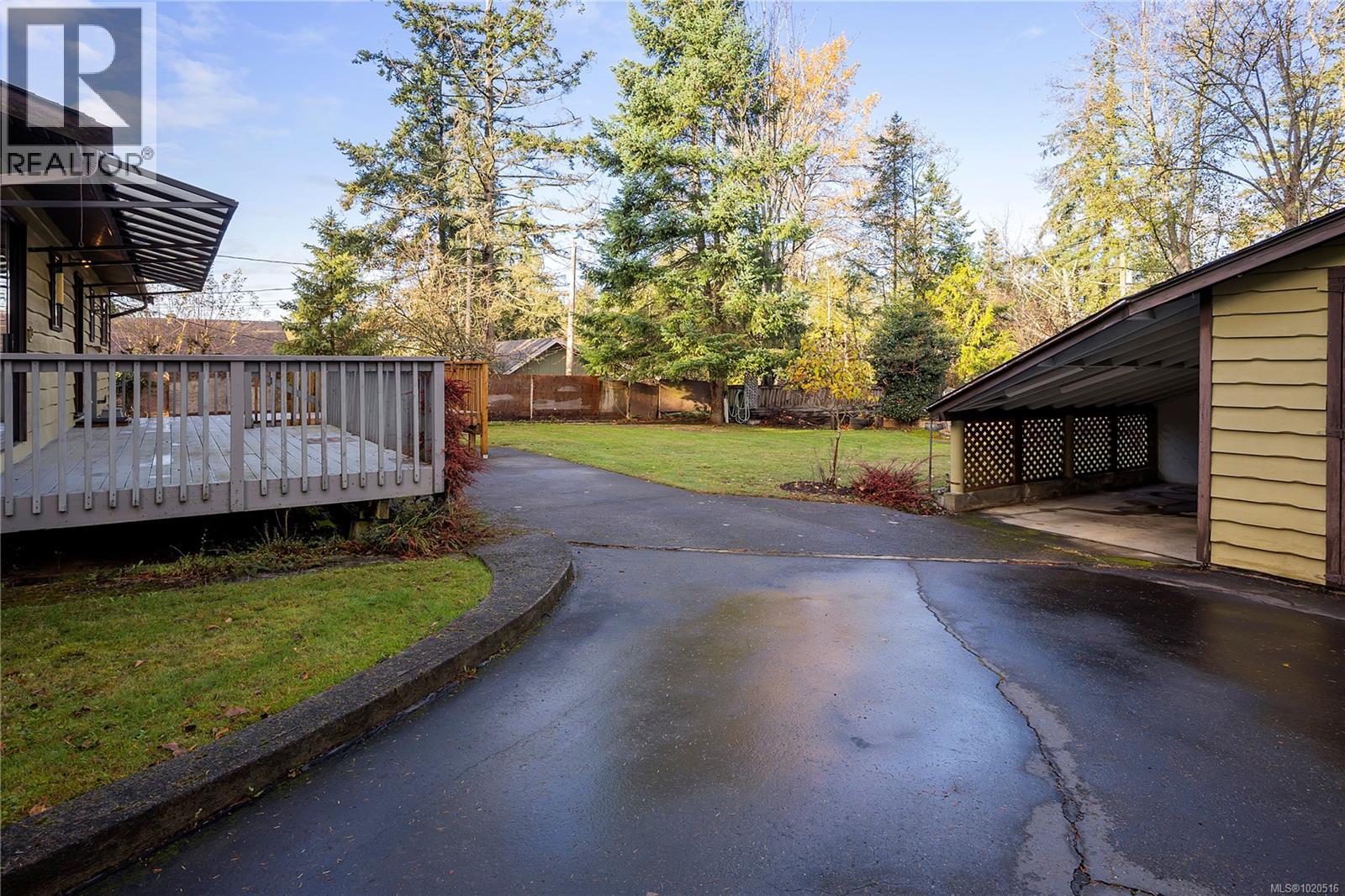 856 Reid Rd, Parksville