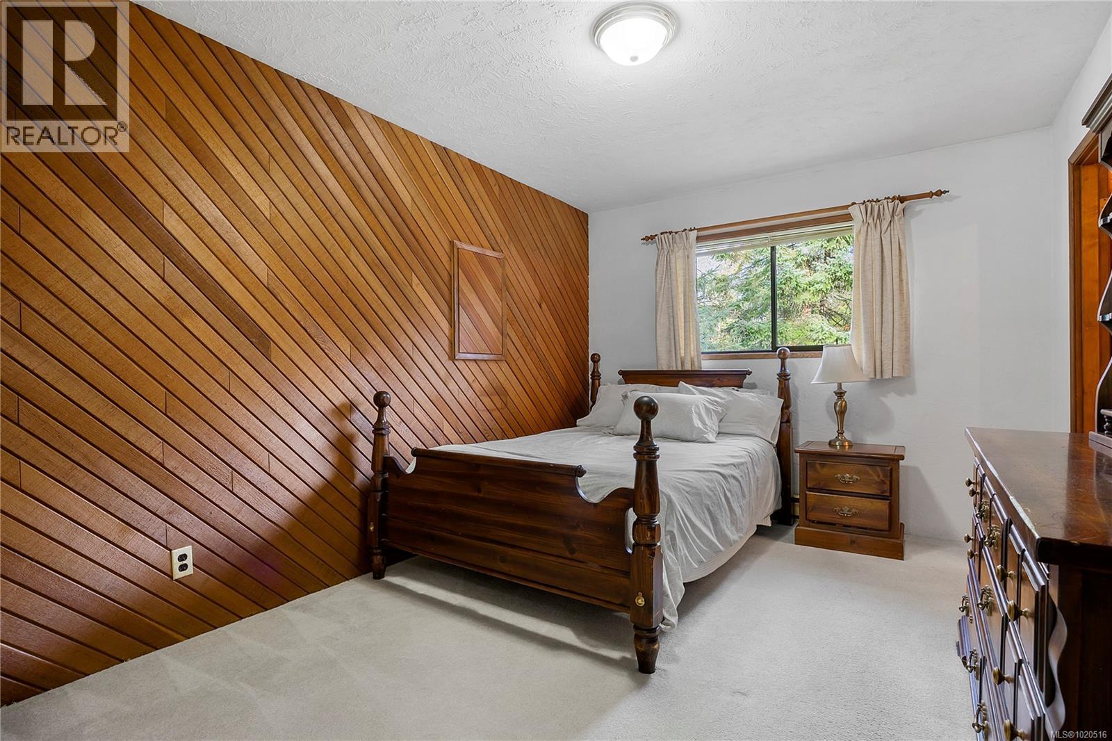 856 Reid Rd, Parksville