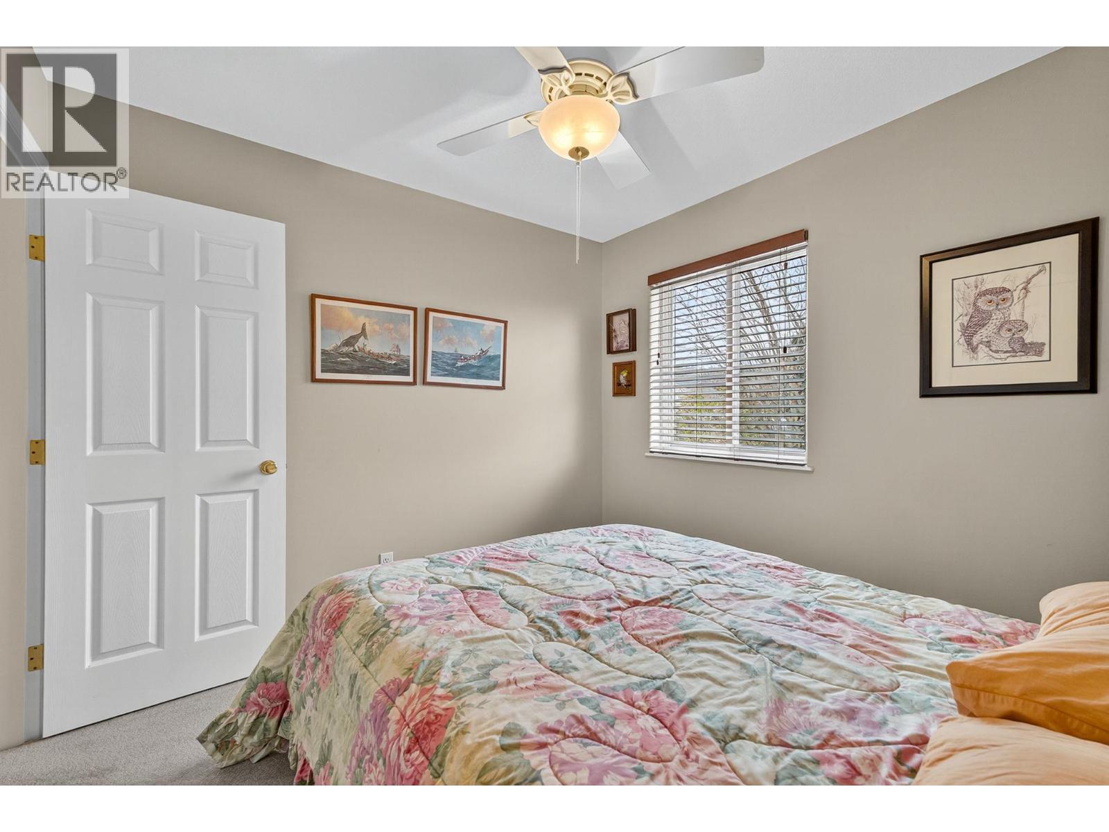 10 1800 Parkview Crescent, Kelowna