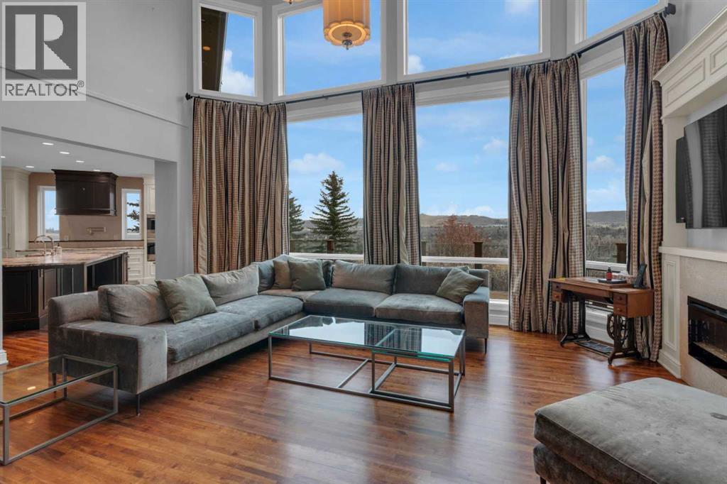 Single Family House for Sale in  Scimitar View NW Scenic Acres Calgary 