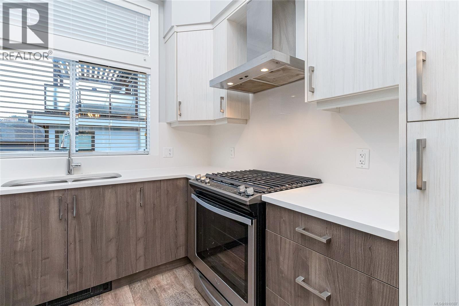 113 1201 Nova Crt, Langford