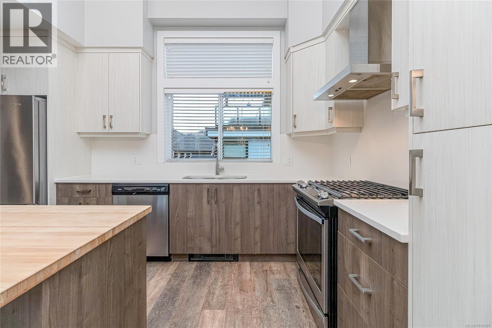 113 1201 Nova Crt, Langford