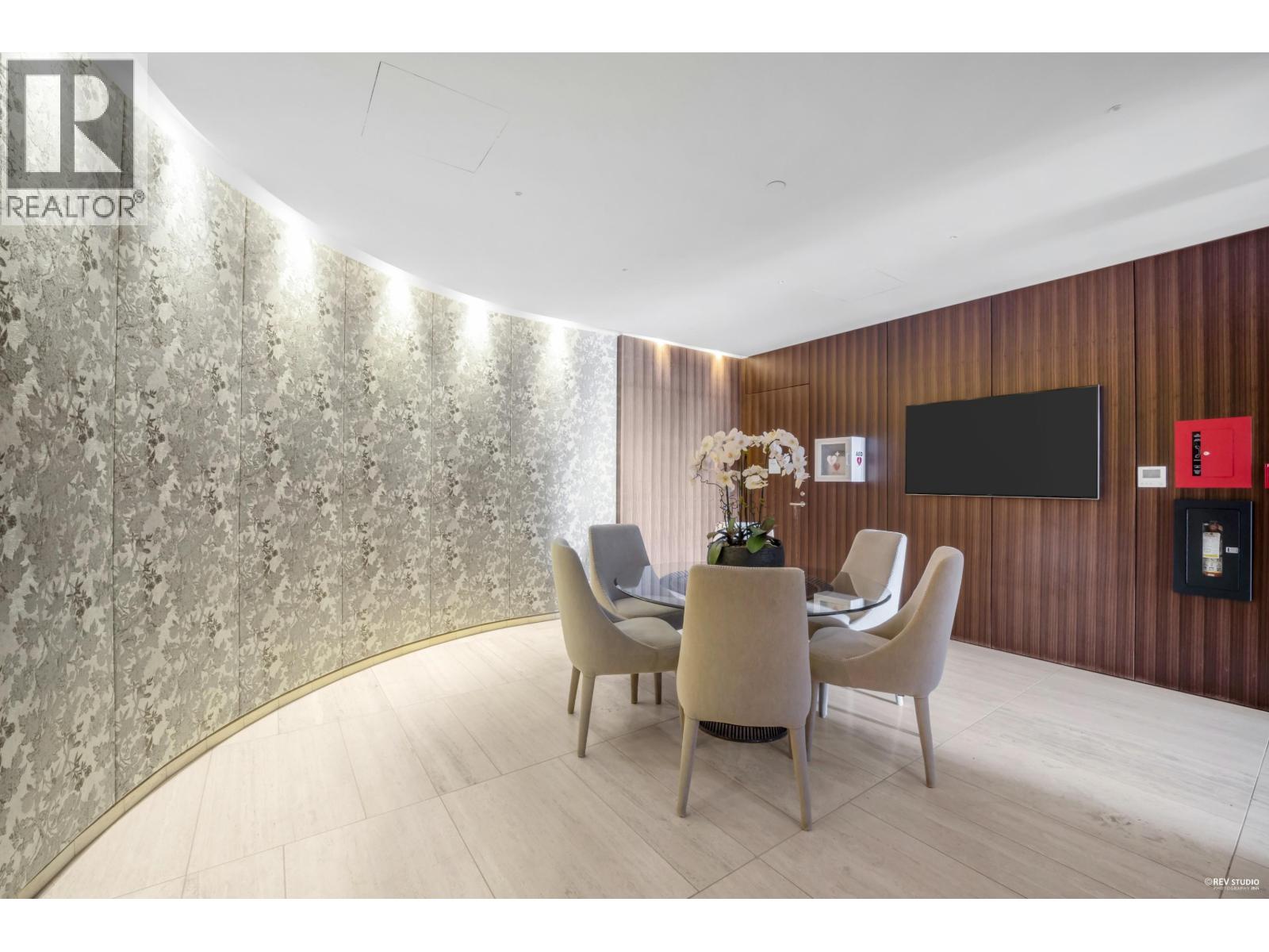 601 1355 BELLEVUE AVENUE, West Vancouver