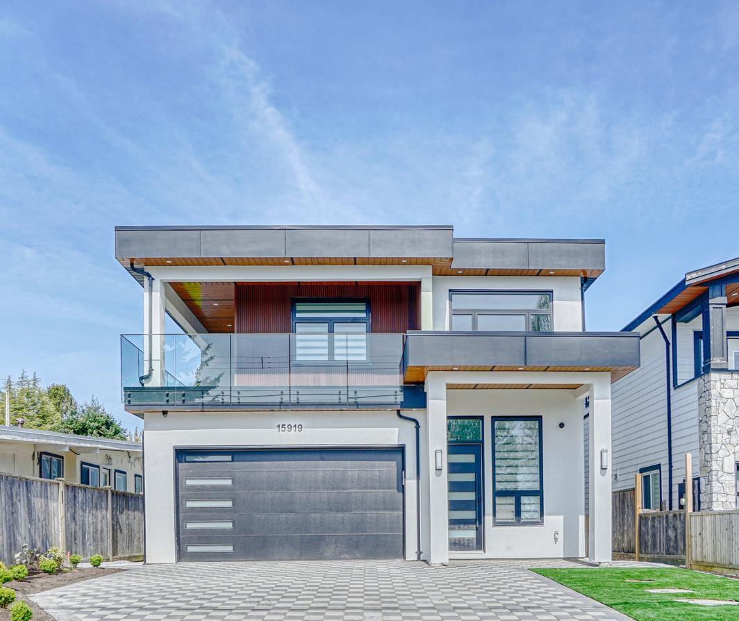 15919 RUSSELL AVENUE, White Rock