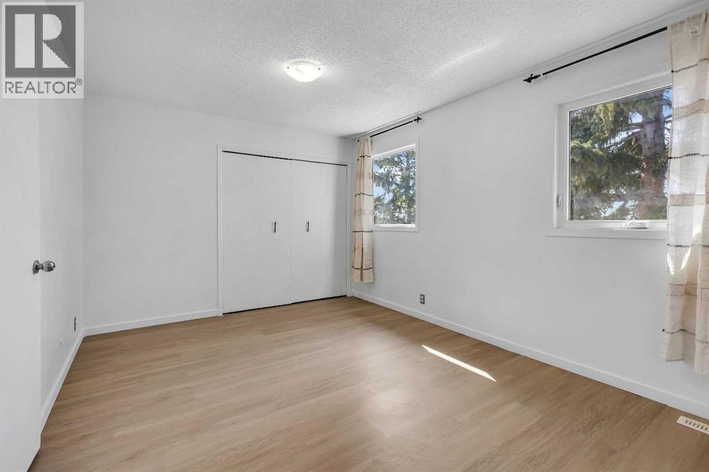 20 Whitmire Road NE, Calgary, Alberta