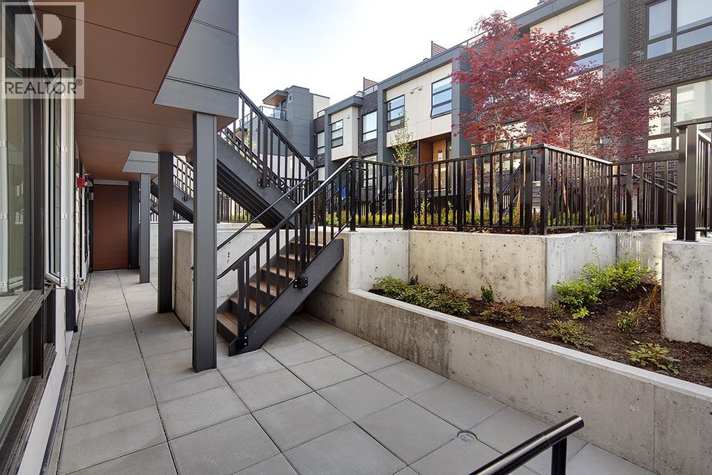 208 6085 IRMIN STREET, Burnaby