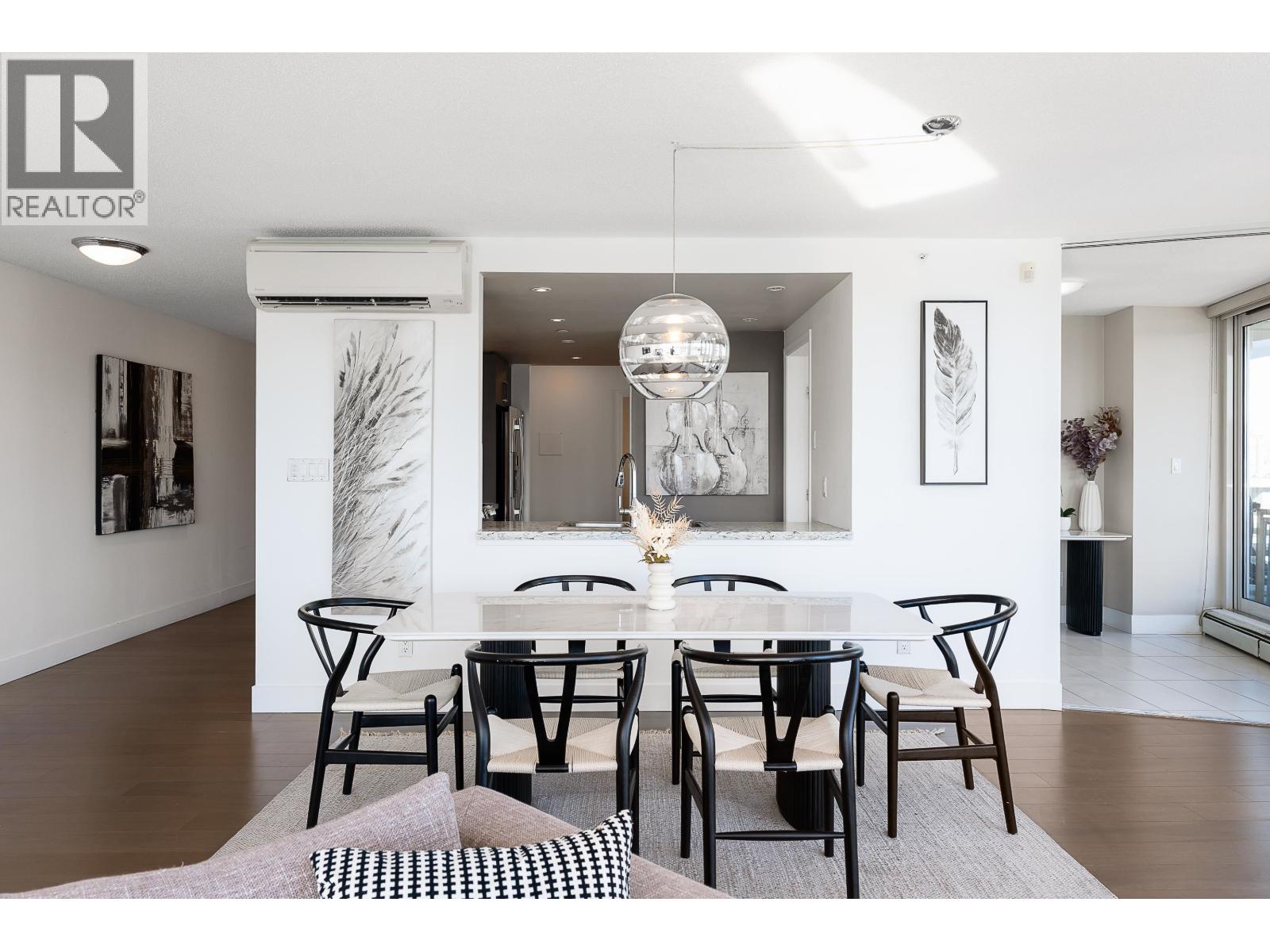 1202 1383 MARINASIDE CRESCENT, Vancouver