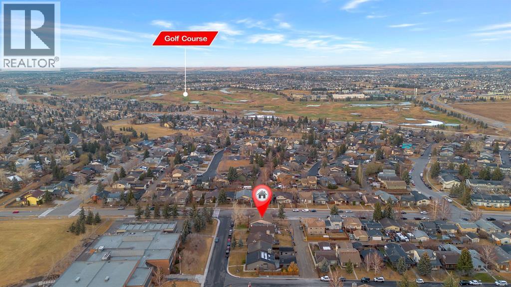 Single Family House Bi-level for Sale in  Bermuda Road NW Beddington Heights Calgary 