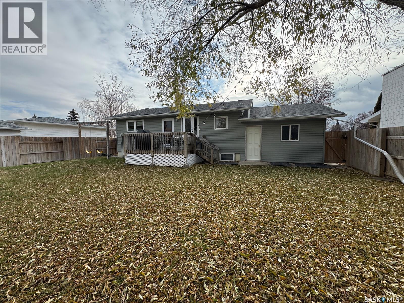 501 7th AVENUE W — photo 37