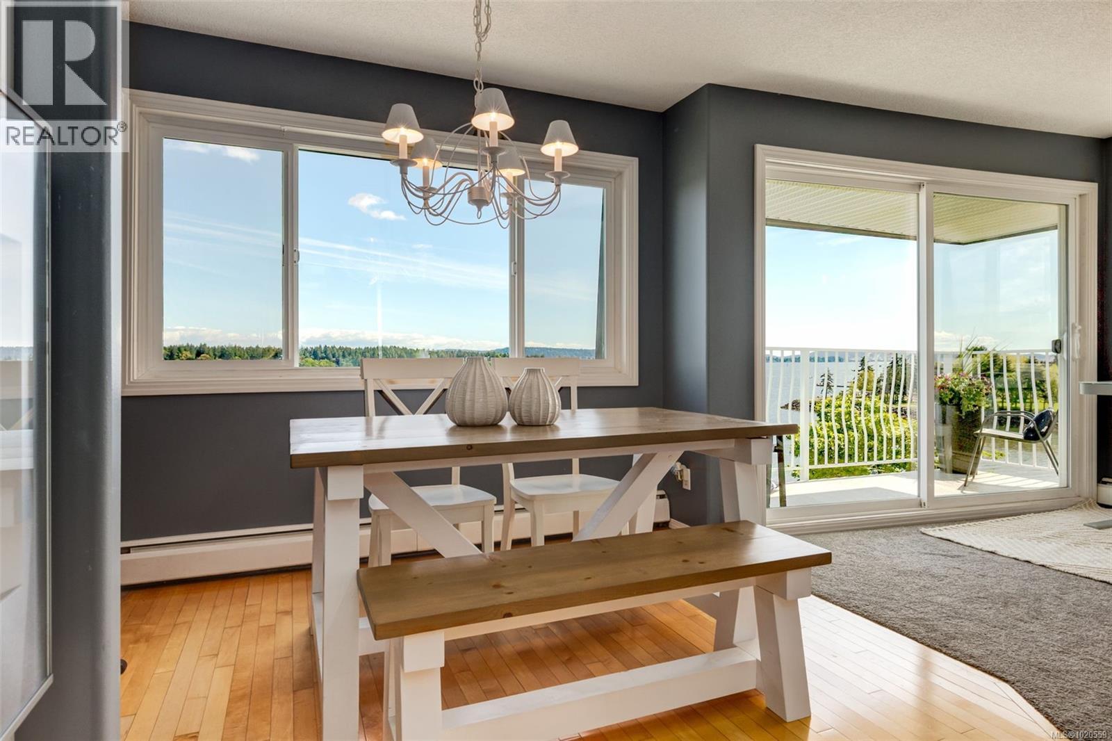 402 55 Dawes St, Nanaimo