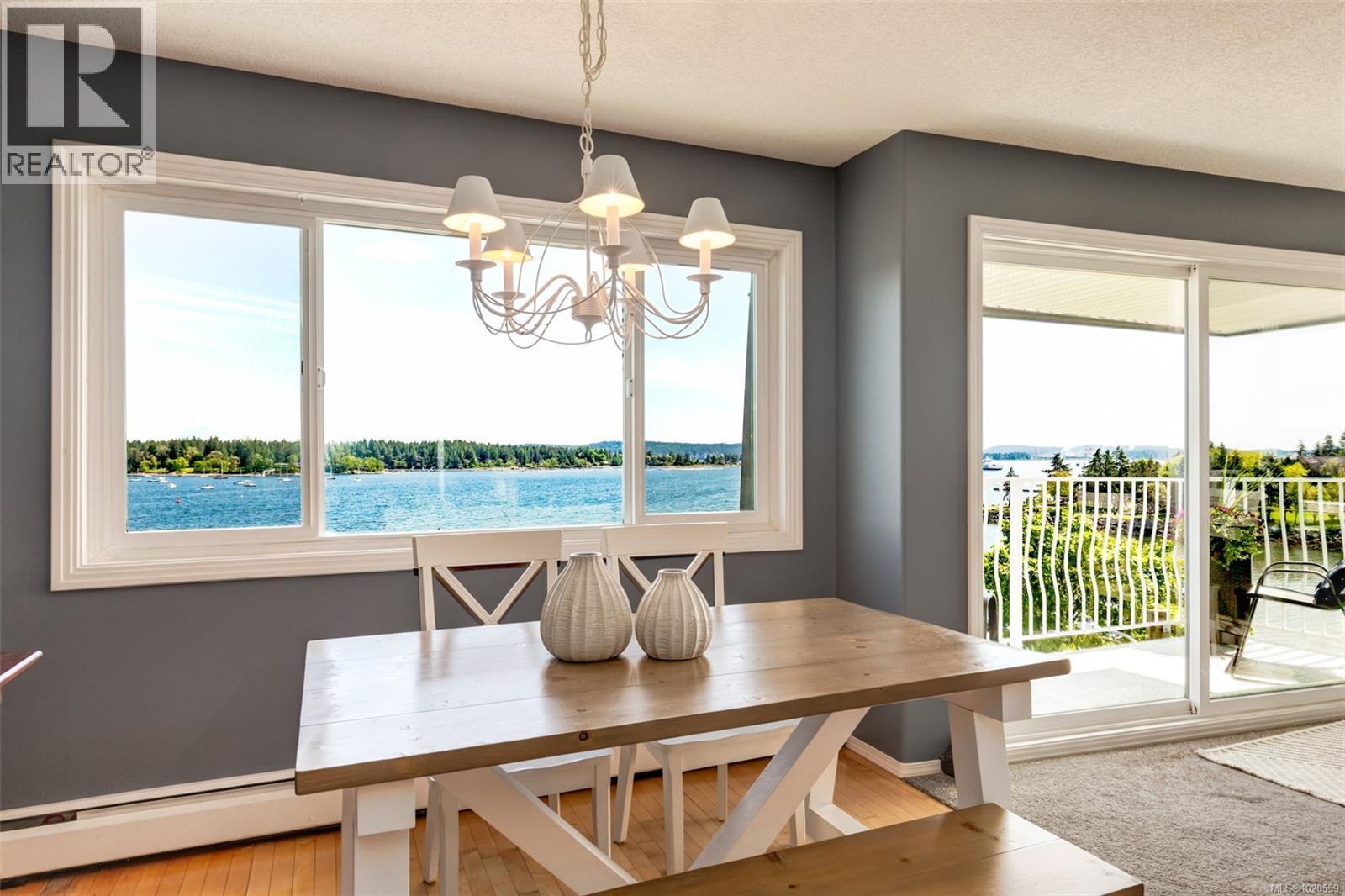 402 55 Dawes St, Nanaimo