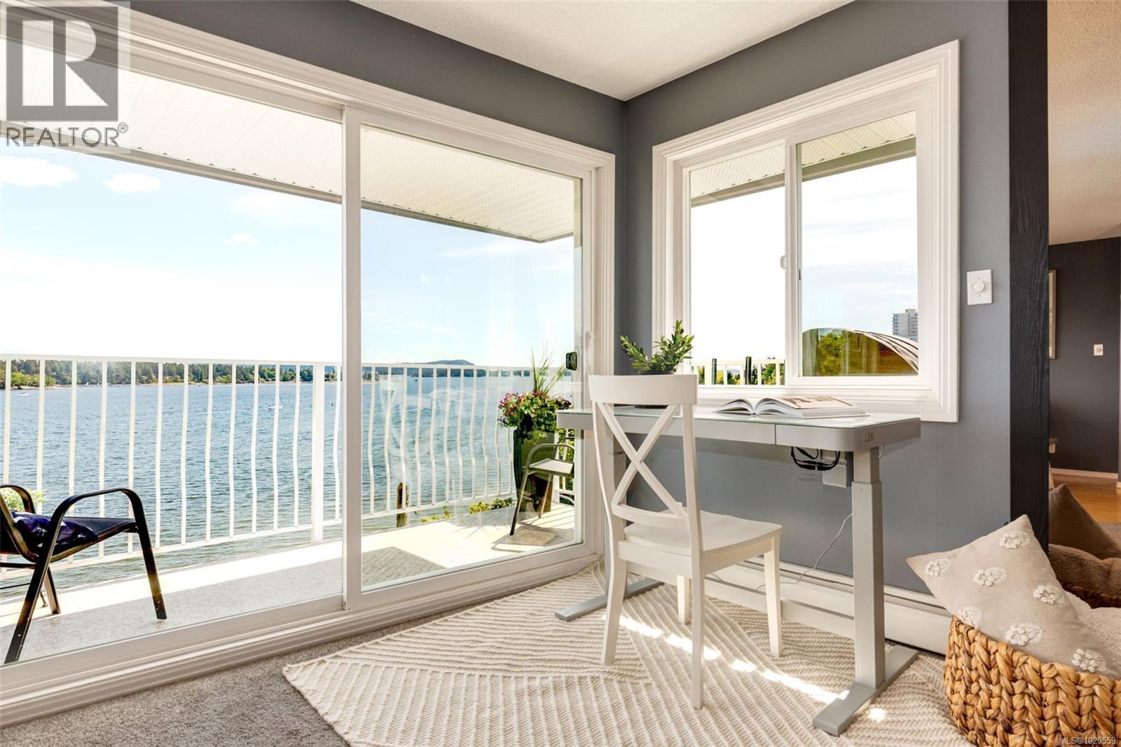 402 55 Dawes St, Nanaimo