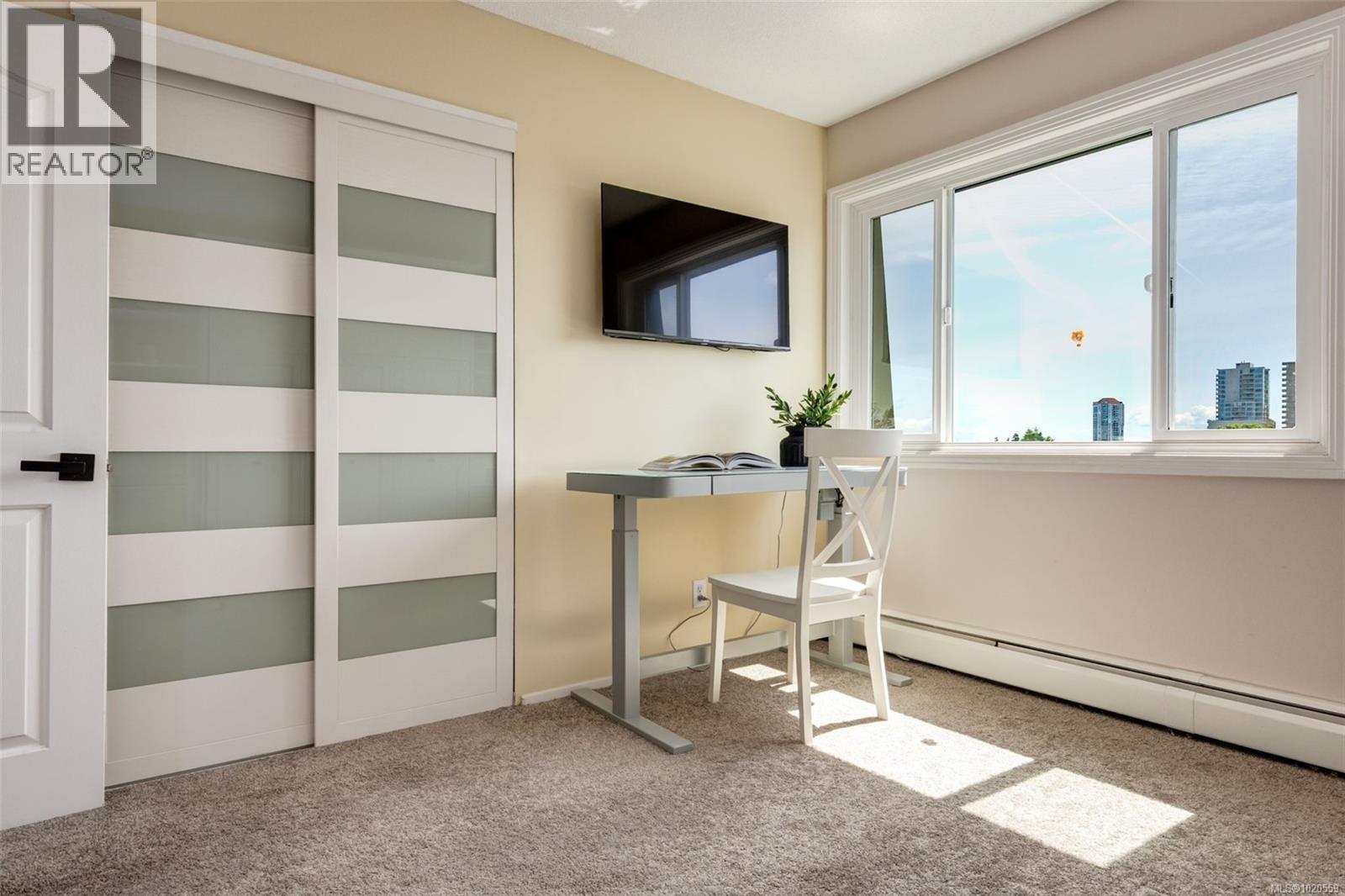 402 55 Dawes St, Nanaimo