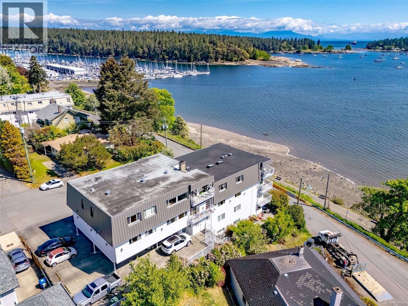 402 55 Dawes St, Nanaimo