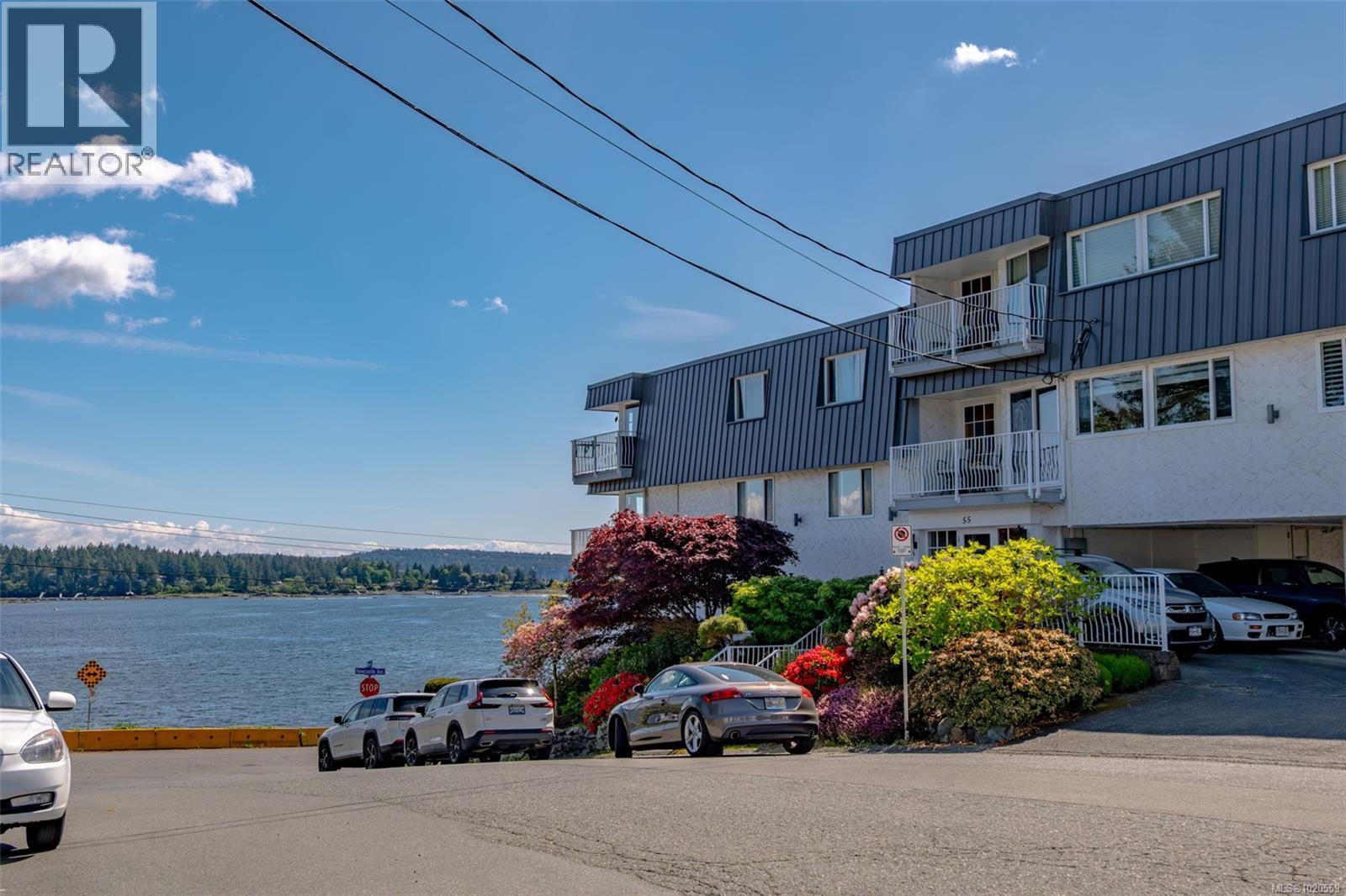 402 55 Dawes St, Nanaimo