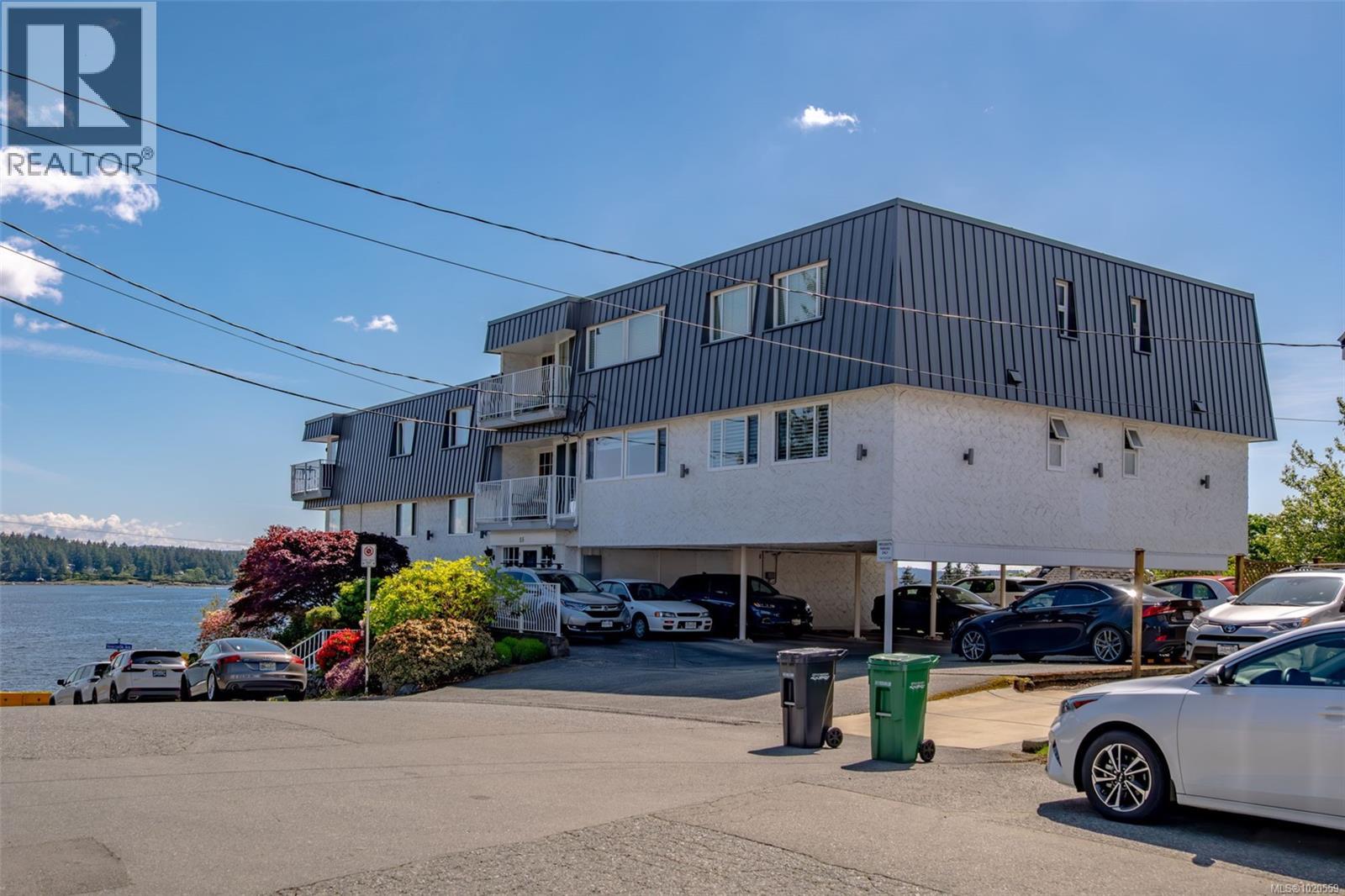 402 55 Dawes St, Nanaimo