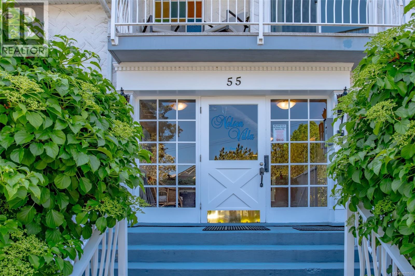 402 55 Dawes St, Nanaimo