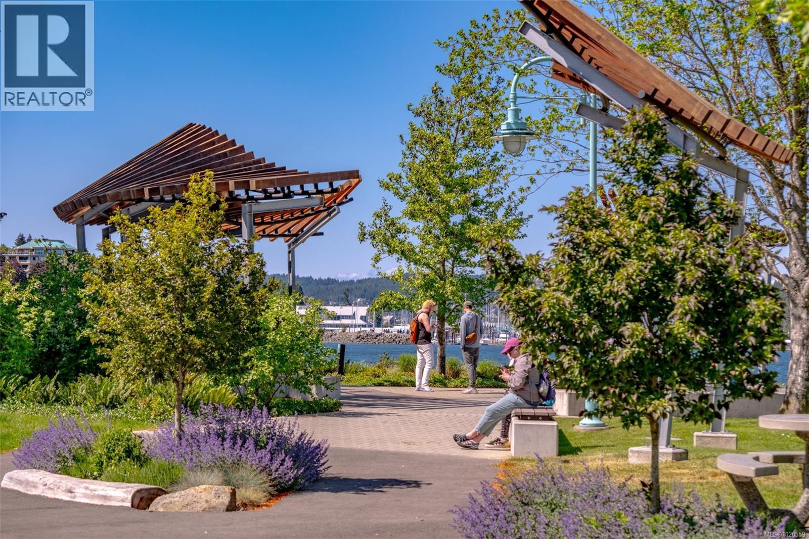 402 55 Dawes St, Nanaimo