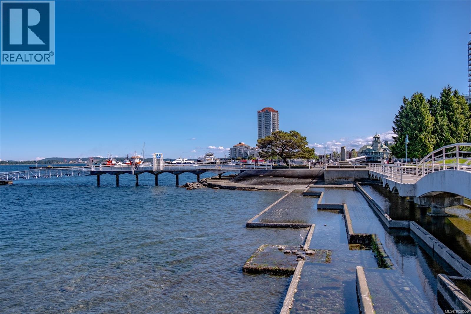 402 55 Dawes St, Nanaimo