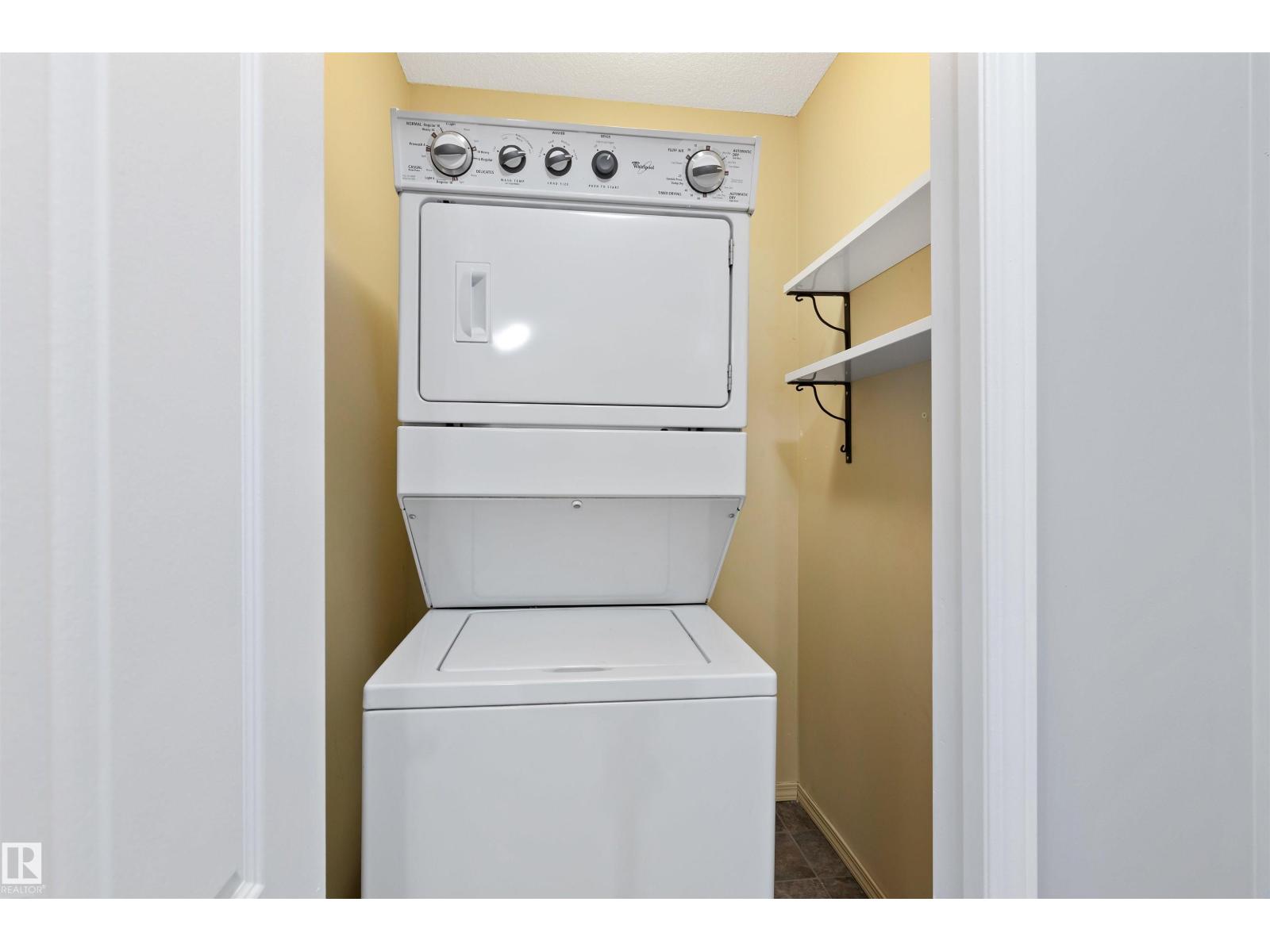 #111 5951 165 AV NW, Edmonton