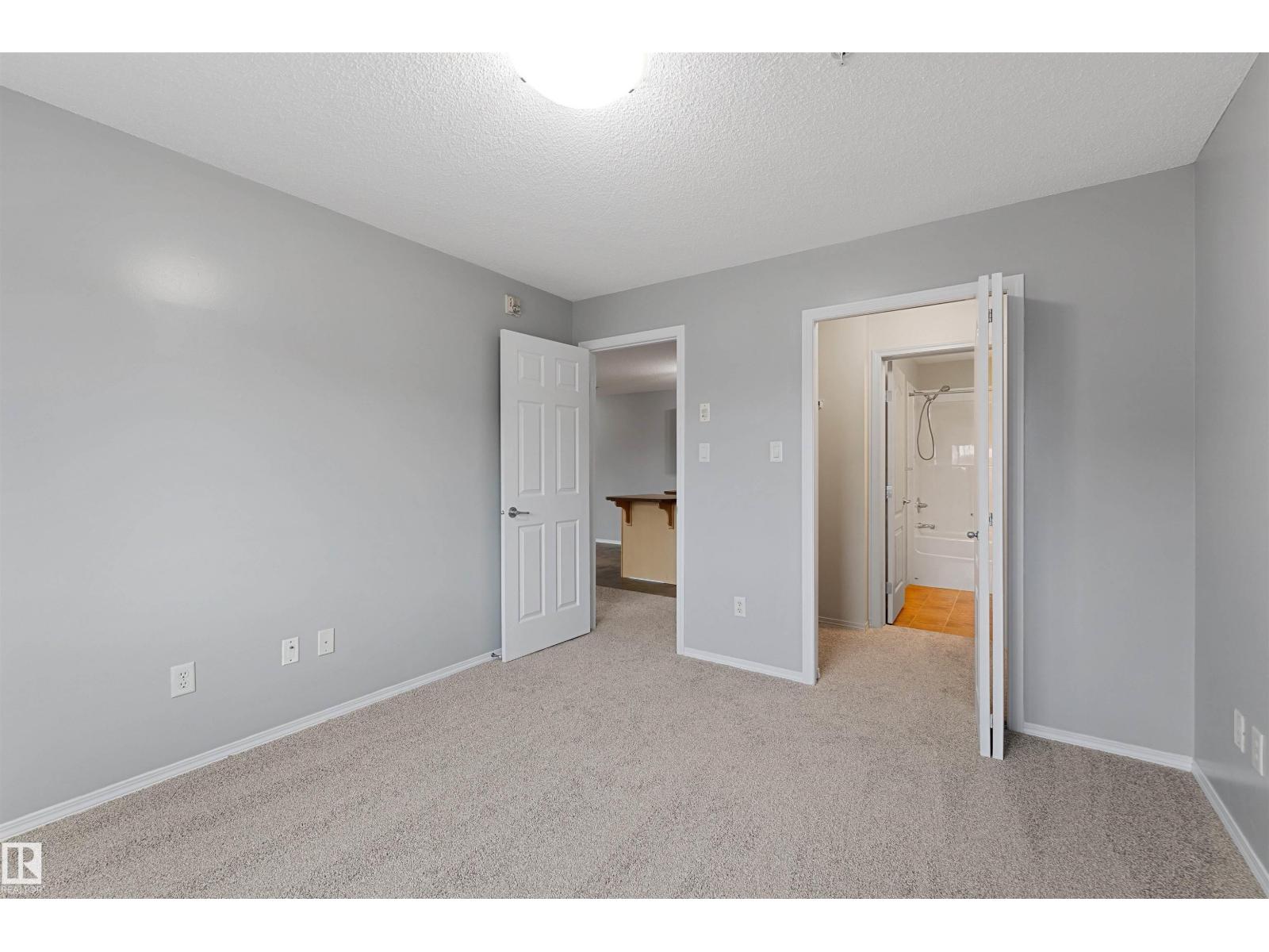 #111 5951 165 AV NW, Edmonton