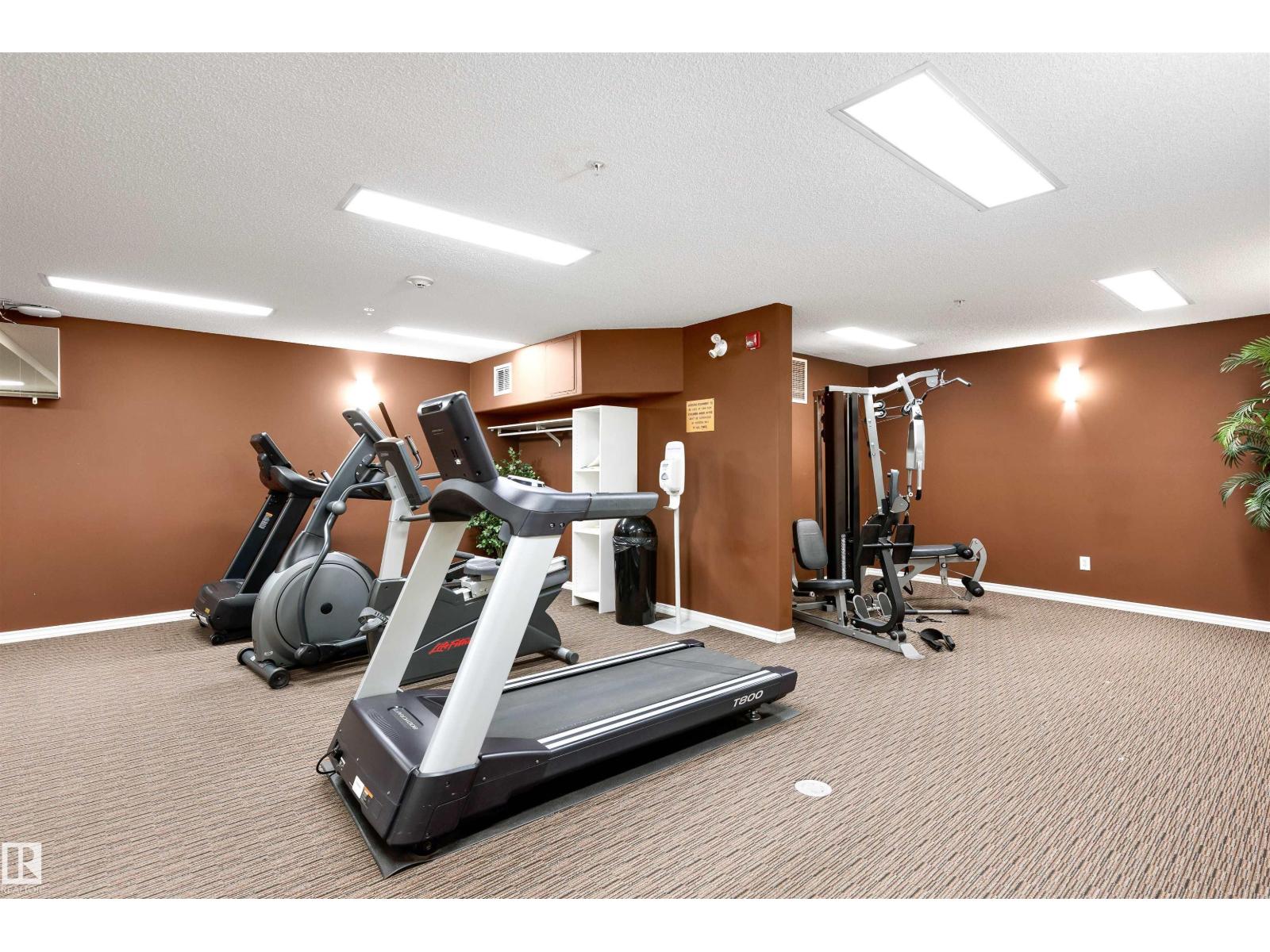 #111 5951 165 AV NW, Edmonton