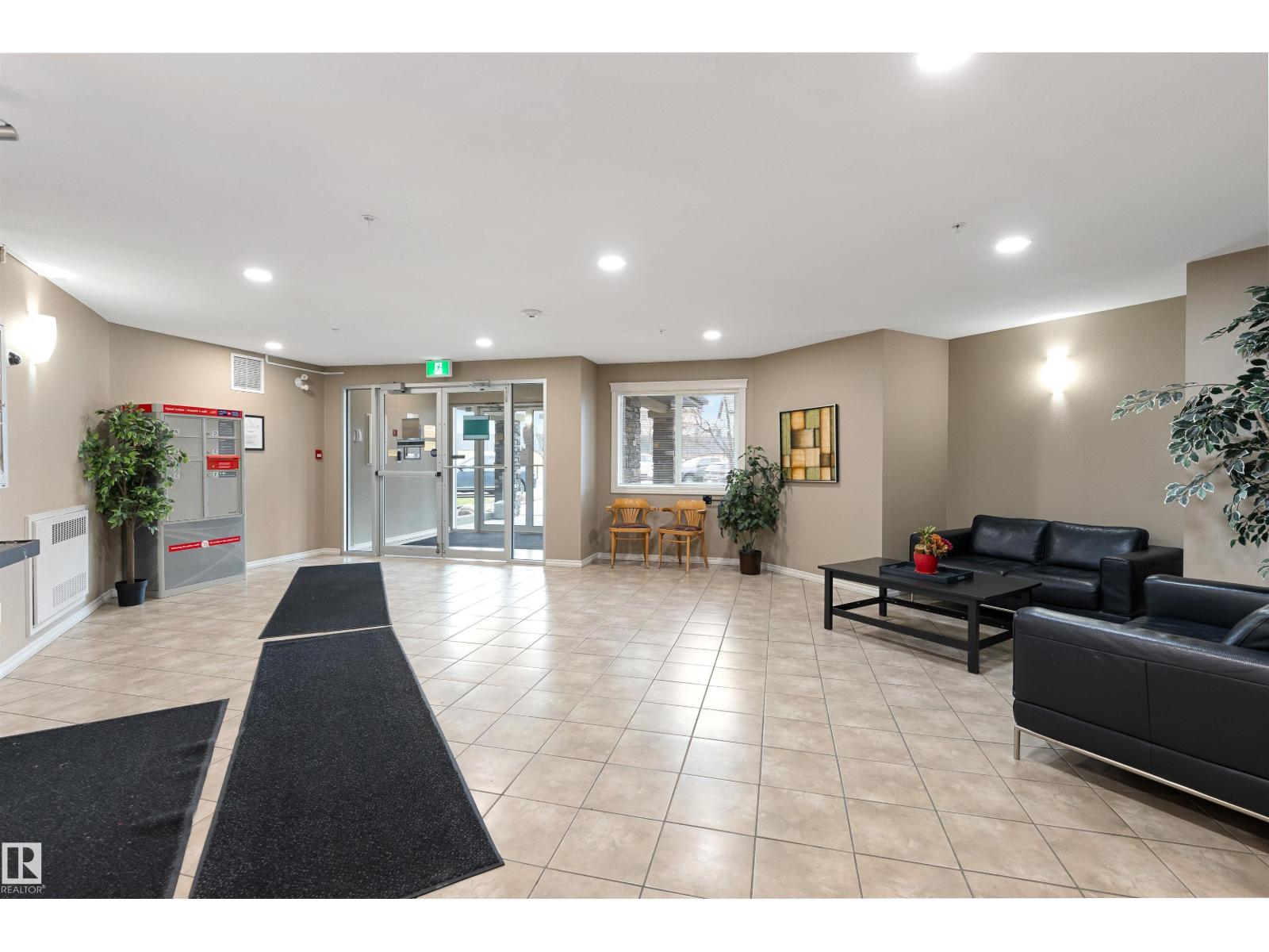 #111 5951 165 AV NW, Edmonton