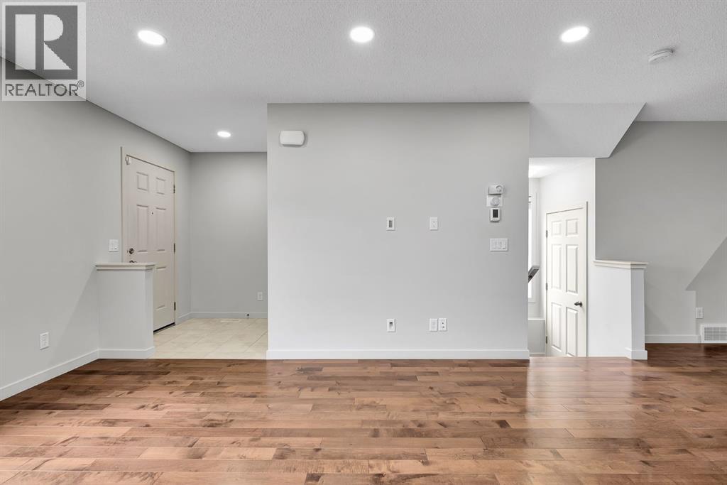 Single Family House for Sale in  Legacy Village Way SE Legacy Calgary 