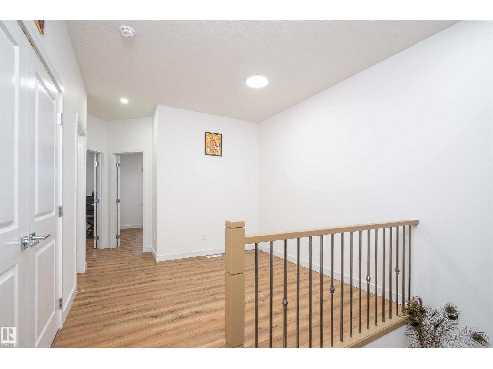 2126 209A ST NW, Edmonton