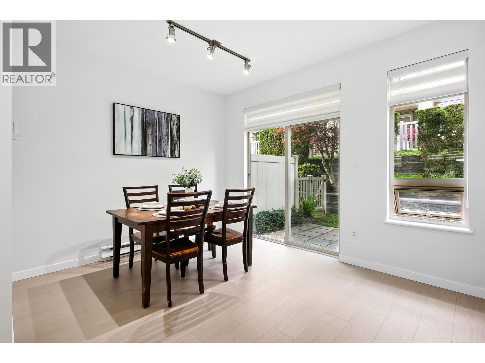 10 3065 DAYANEE SPRINGS BOULEVARD, Coquitlam