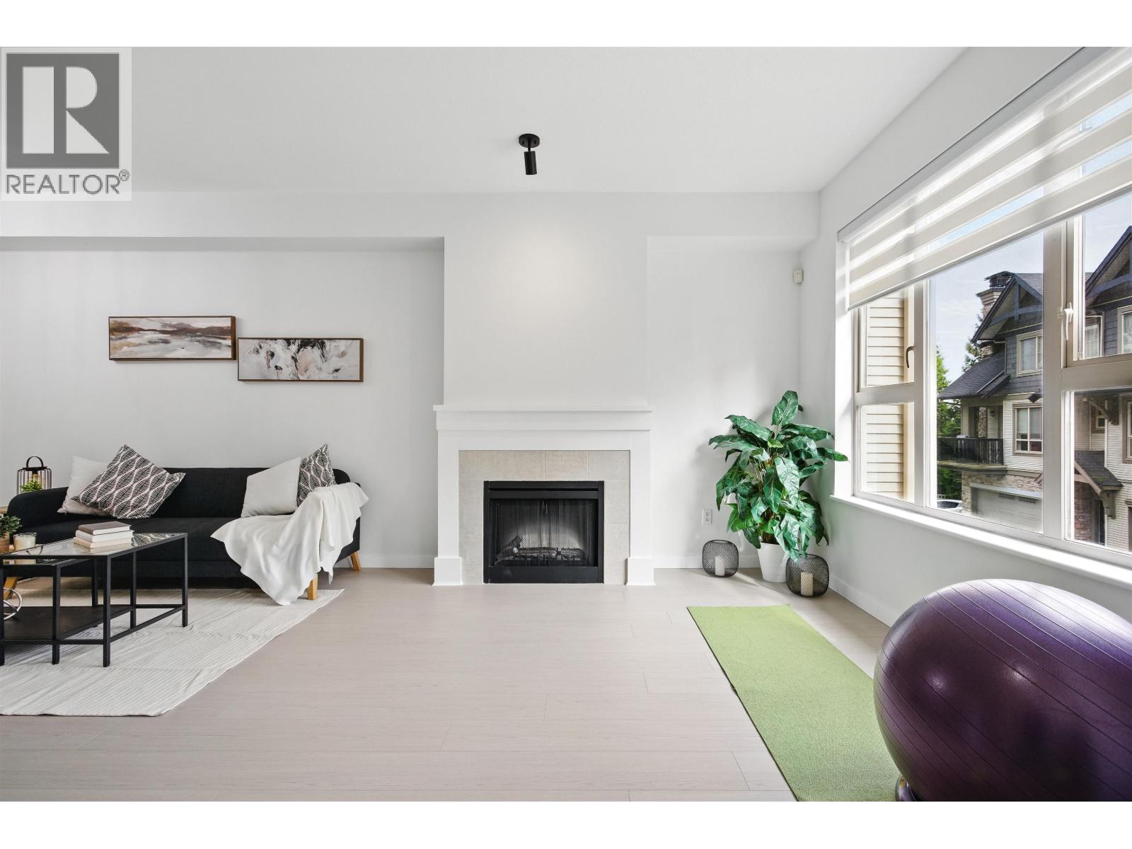 10 3065 DAYANEE SPRINGS BOULEVARD, Coquitlam