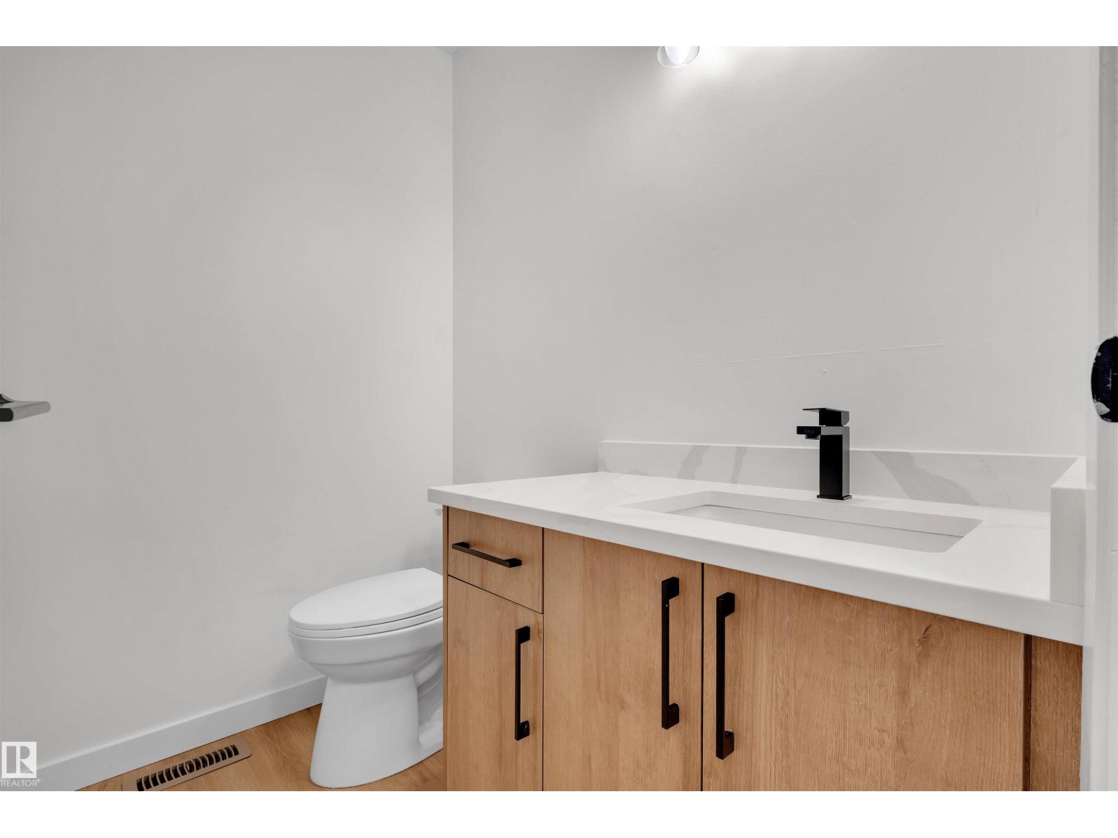 1912 151 ave NW, Edmonton