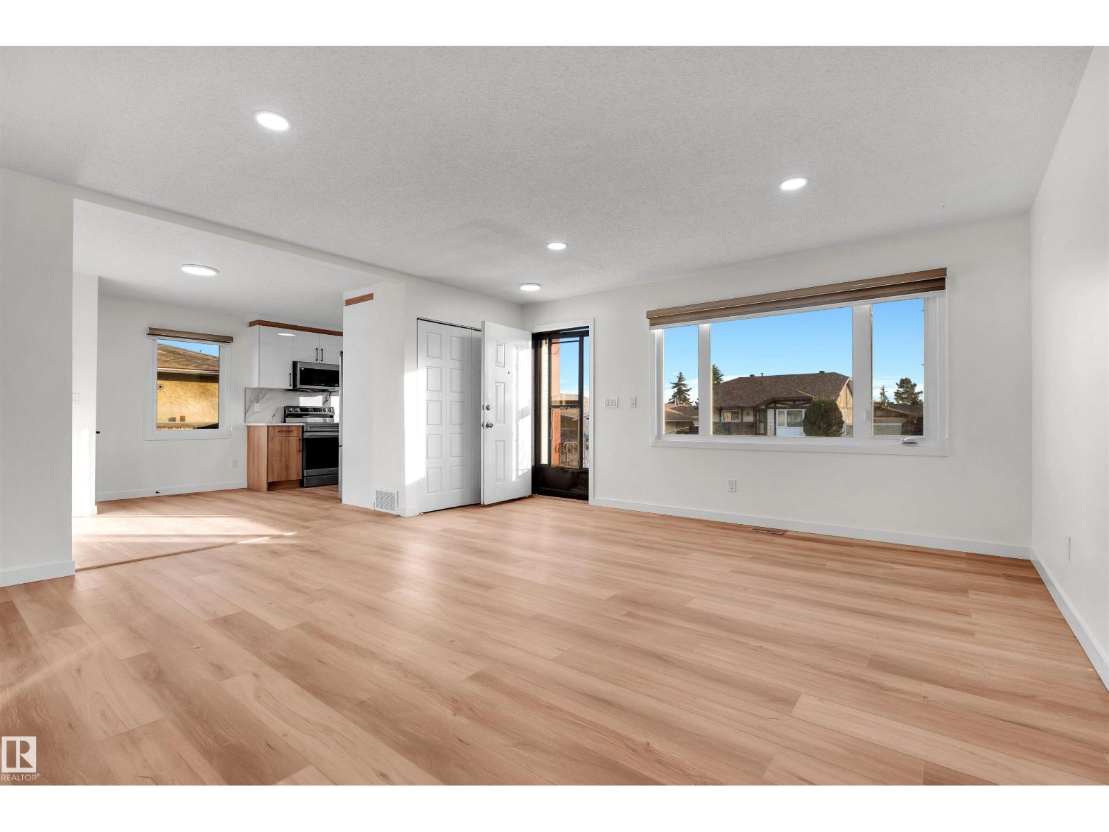 1912 151 ave NW, Edmonton