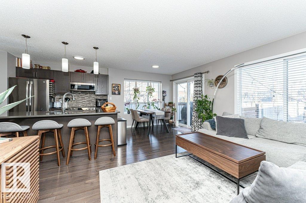 2311 73 ST SW, Edmonton