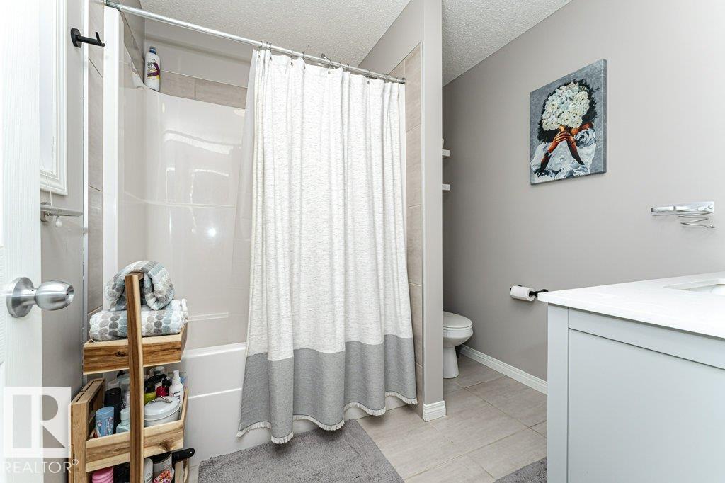 2311 73 ST SW, Edmonton