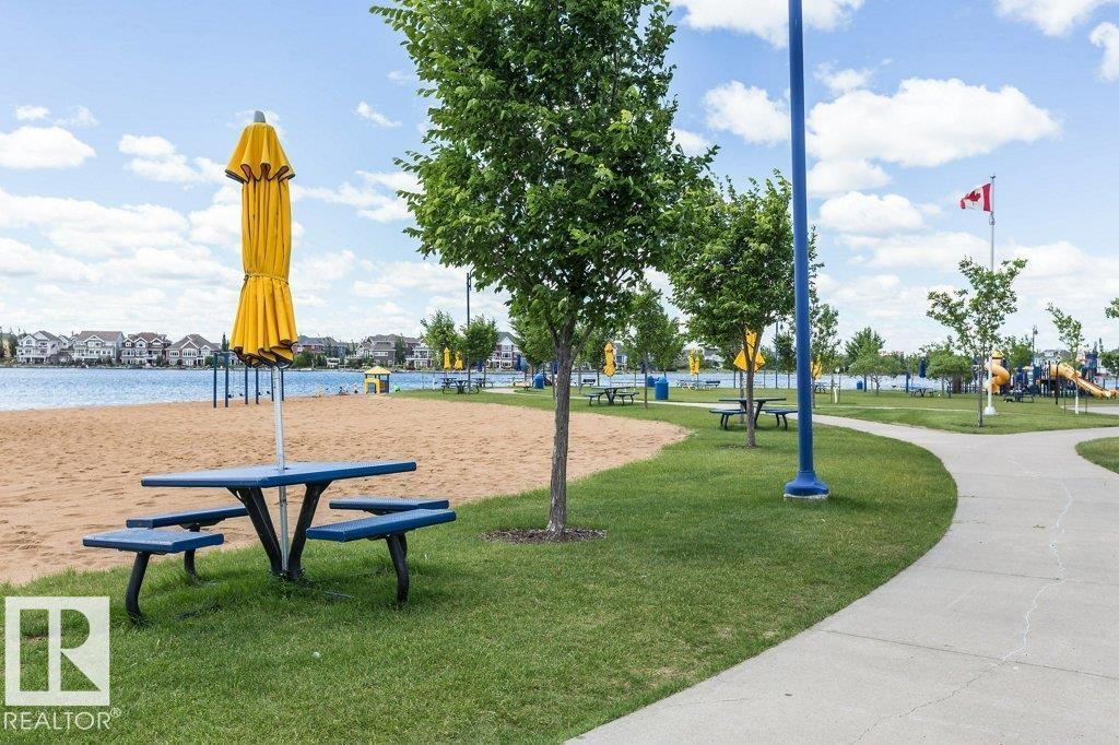 2311 73 ST SW, Edmonton