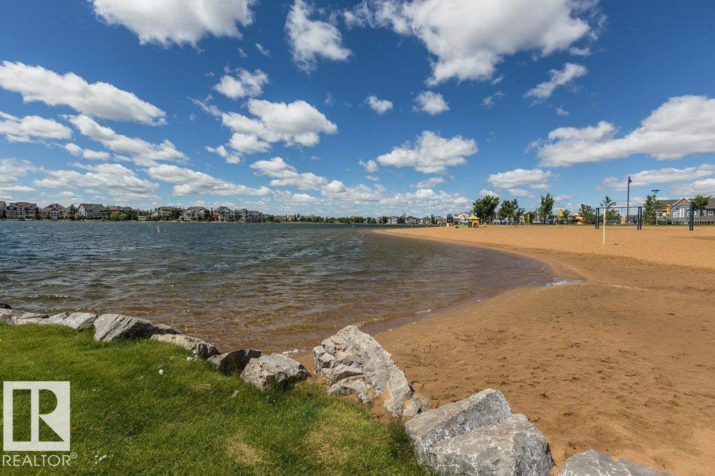 2311 73 ST SW, Edmonton