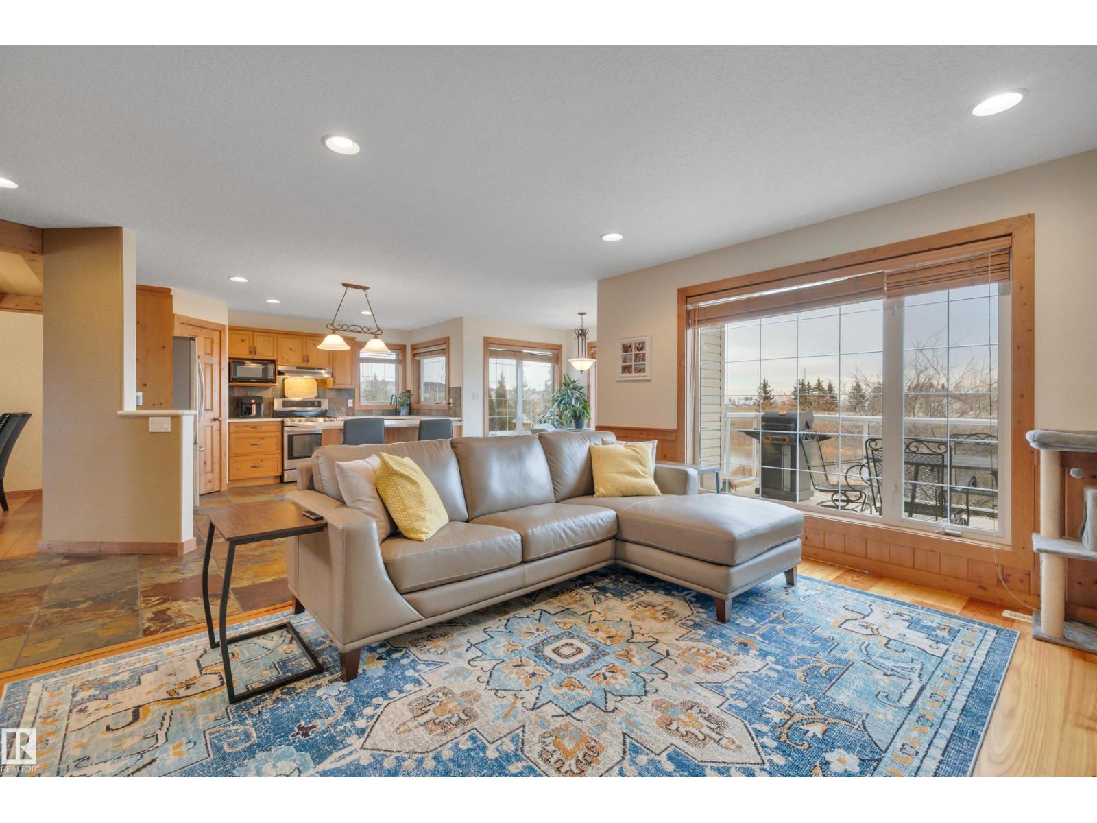 350 GALBRAITH CL NW, Edmonton