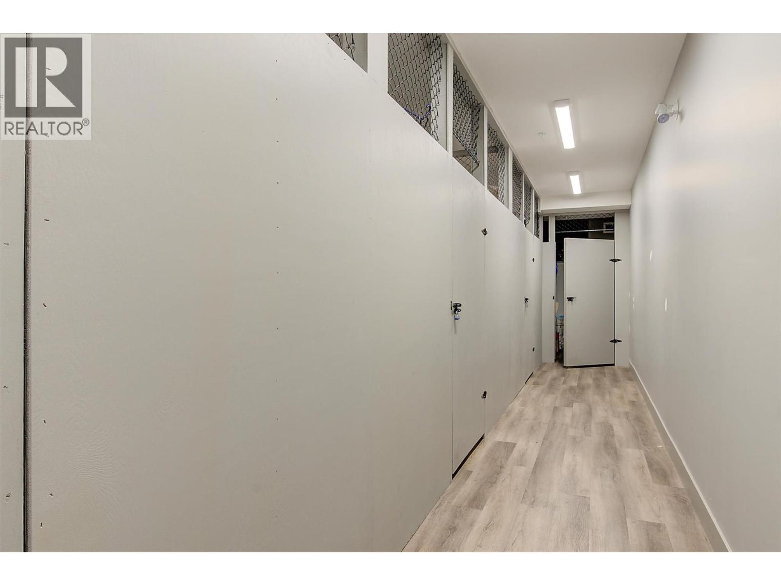 205 3475 Granite Close, Kelowna