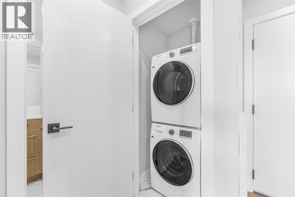 Single Family House for Sale in   A Street NW West Hillhurst Calgary 