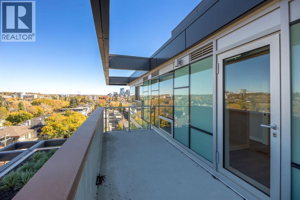 Single Family House for Sale in   A Street NW West Hillhurst Calgary 