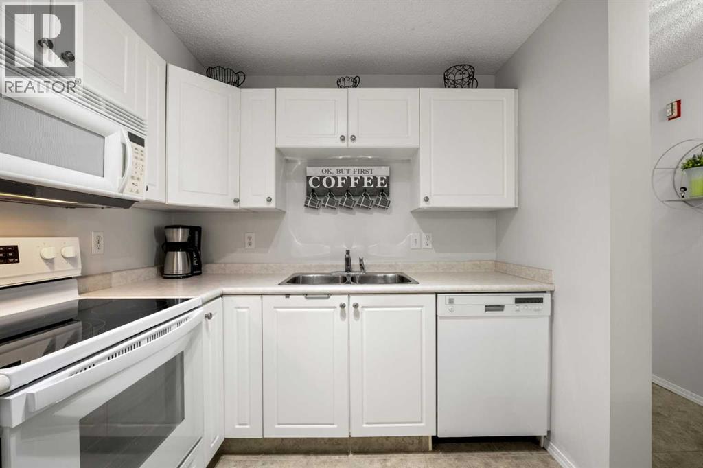 Single Family House Multi-level for Sale in  Millrise Point SW Millrise Calgary 