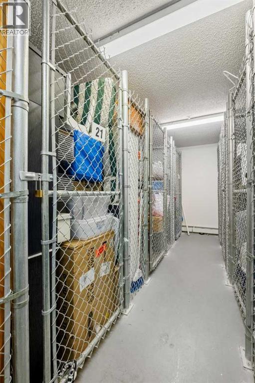 Single Family House Multi-level for Sale in  Millrise Point SW Millrise Calgary 