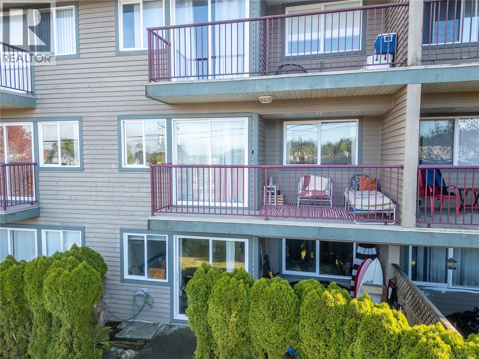 203 250 Hemlock St, Ucluelet