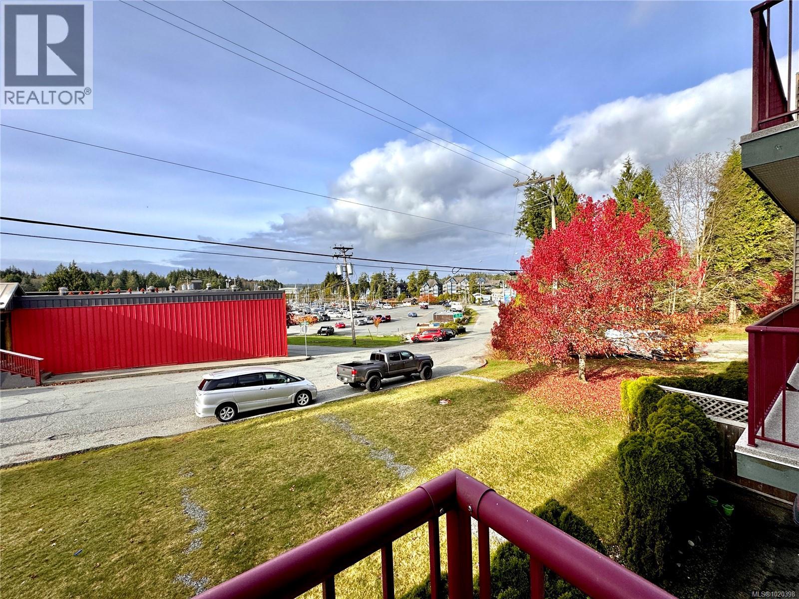 203 250 Hemlock St, Ucluelet